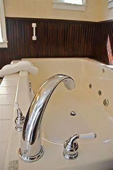 Boyce Waypoint House Bed And Breakfast מראה חיצוני תמונה